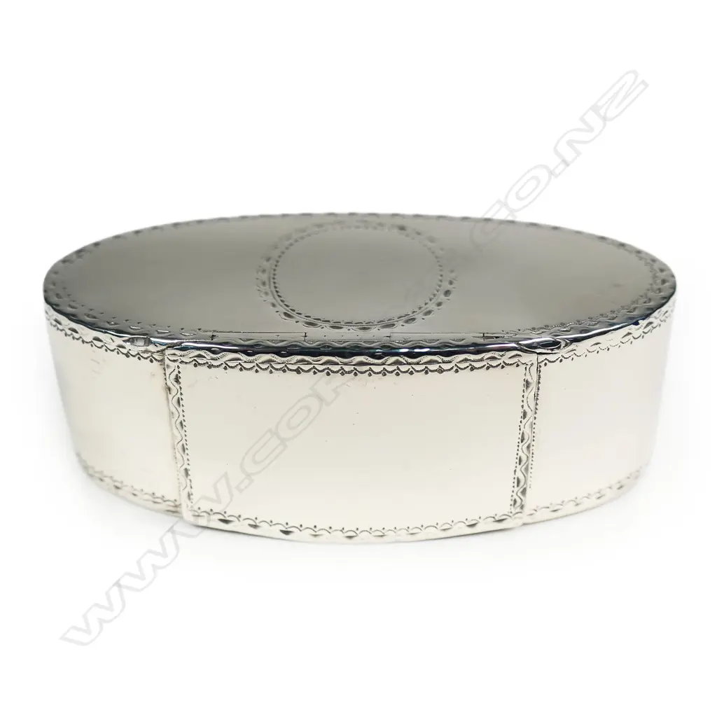 An interesting George III silver duty dodger hinged lidded box, Image 1++