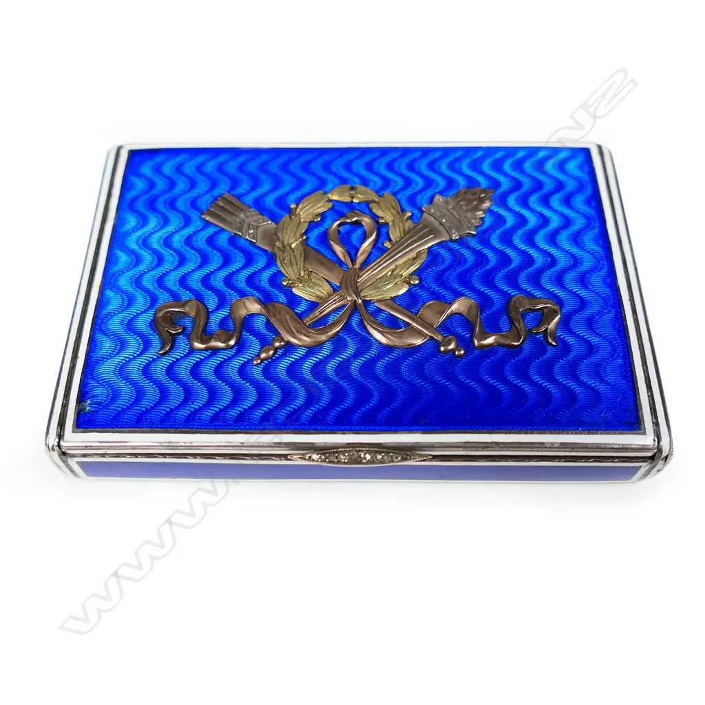 A quality antique Russian silver Gilt and diamond set enamelled box, Image 1++