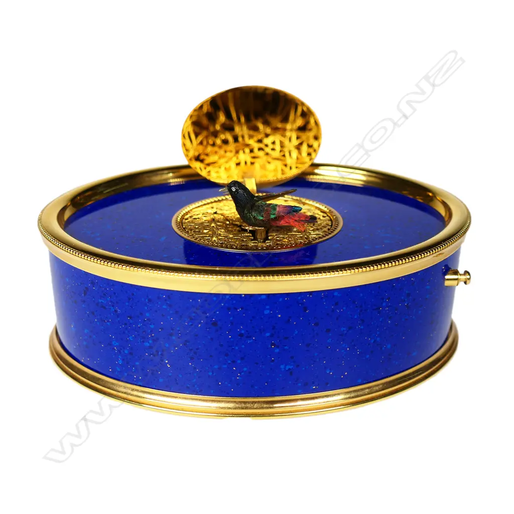 A quality c.1970 Swiss Reuge mechanical singing bird box, Image 1++