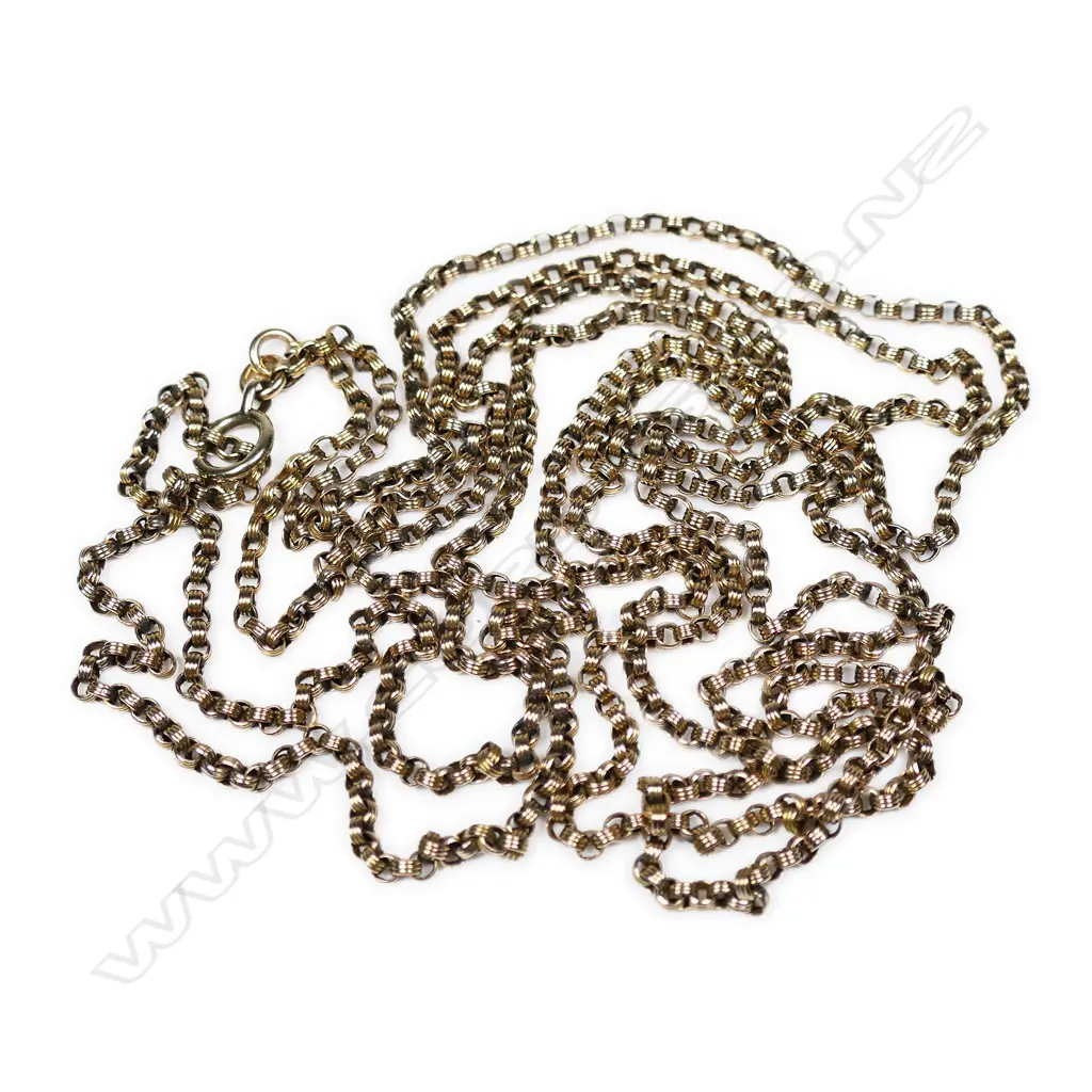 A c.1900 9ct yellow gold muff chain, Image 1++