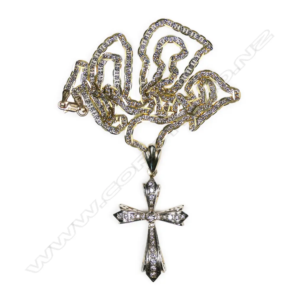 A 14ct gold and diamond cross pendant, Image 1++