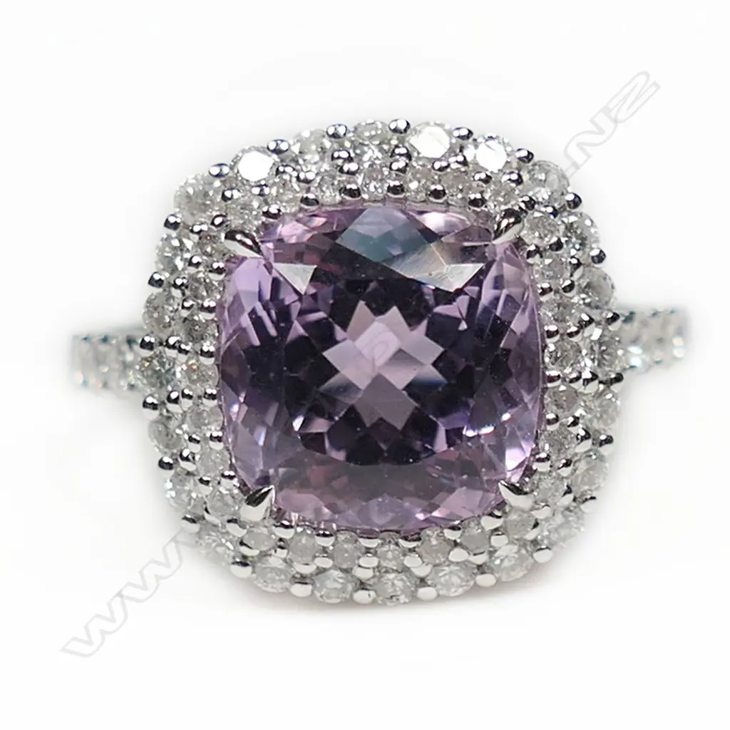 A 14ct white gold kunzite and diamond double halo ring, Image 1++