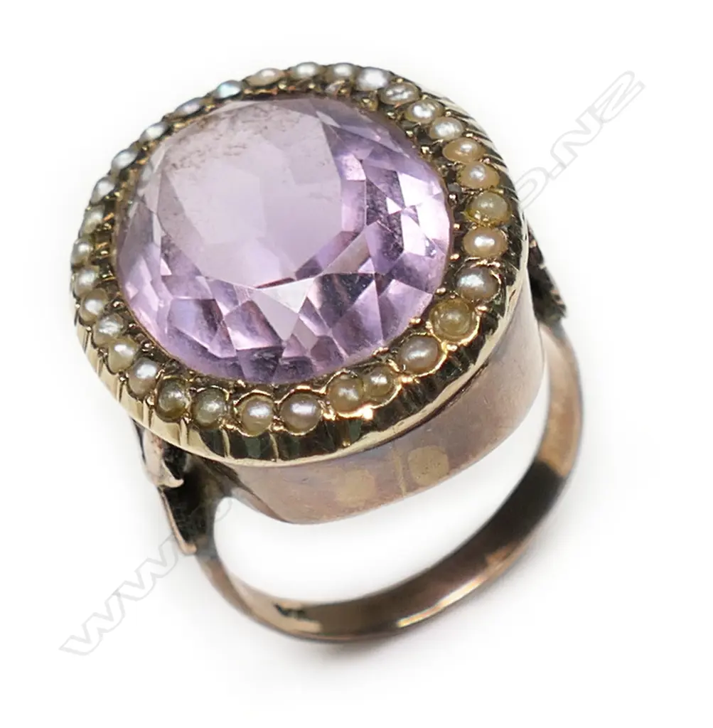 A vintage 9ct rose gold and large amethyst and seed pearl ring, Image 1++