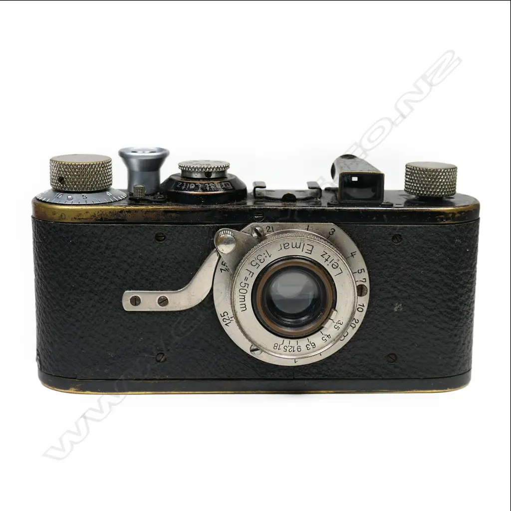 A Leica 1 Model A camera, Image 1++