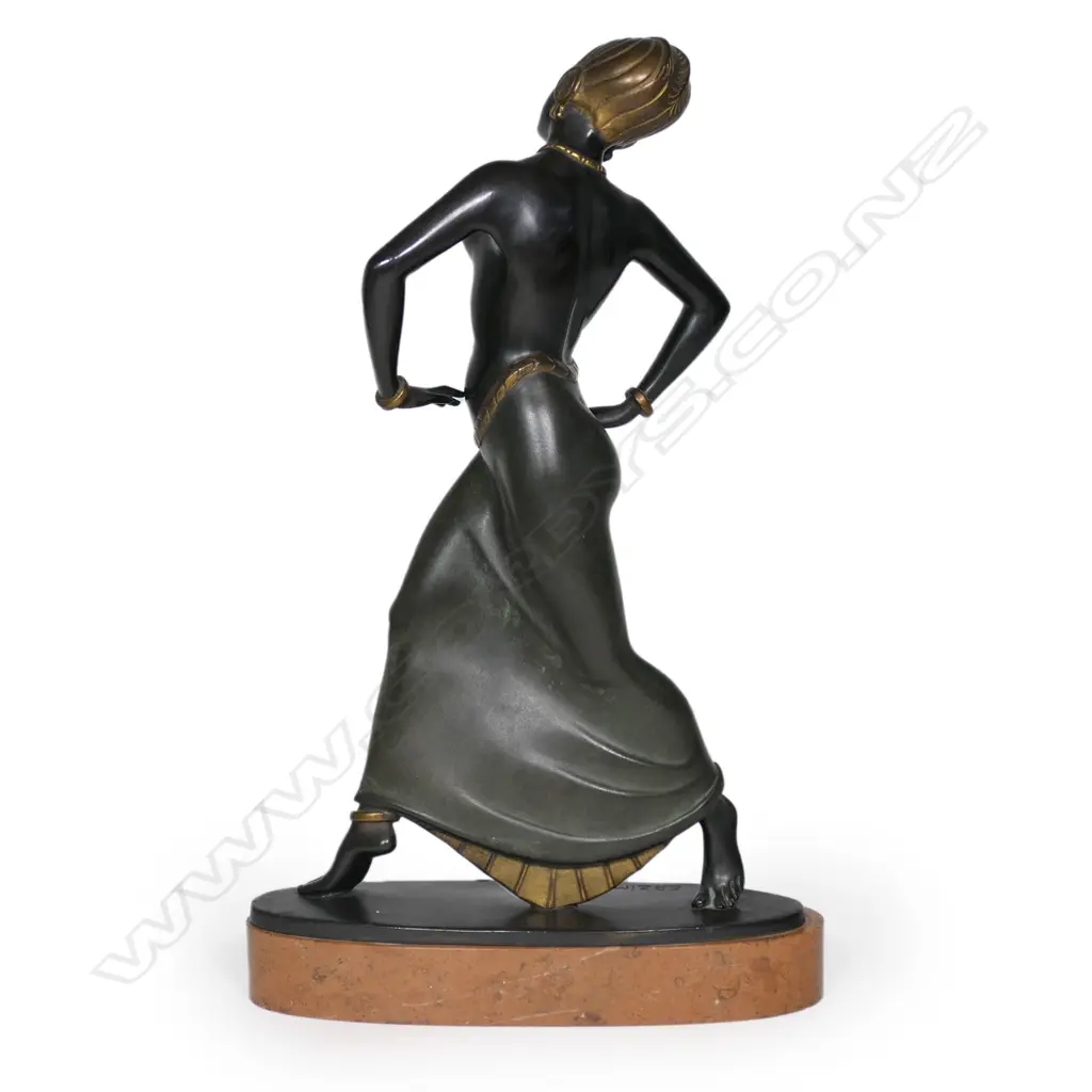 A Fritz Paul Zimmer (1895-1975) bronze Art Deco sculpture, Image 1++