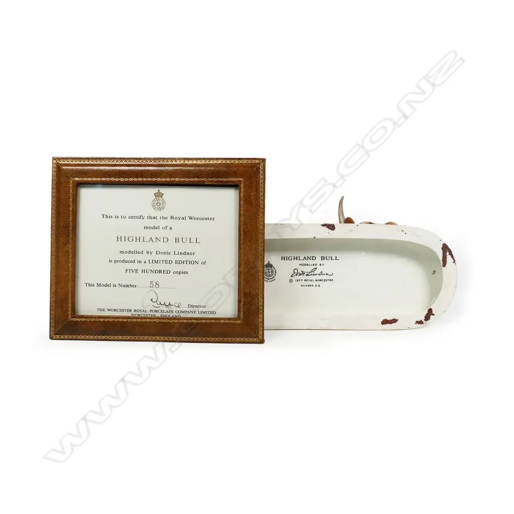 A Royal Worcester figure of a Highland Bull, Image 1++