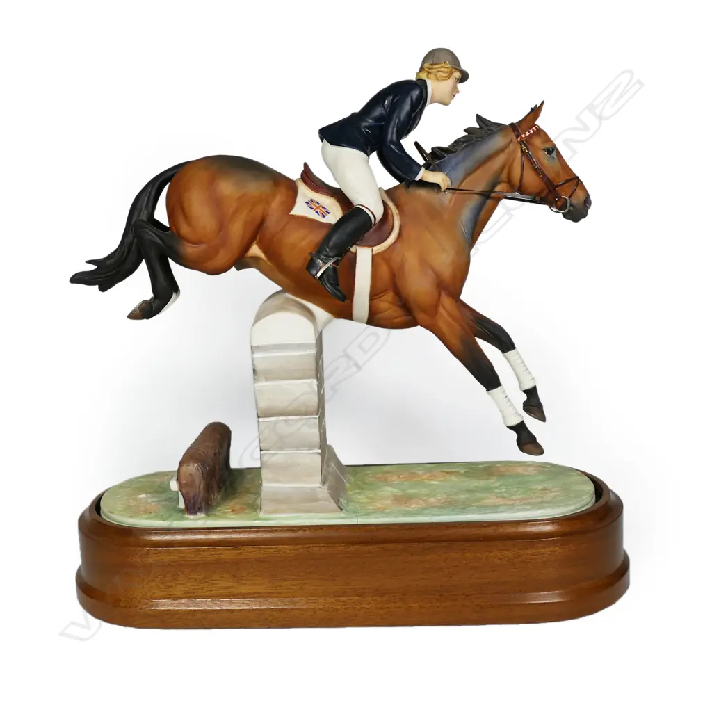 A Royal Worcester figure of Stroller and Marion Coakes, Image 1++