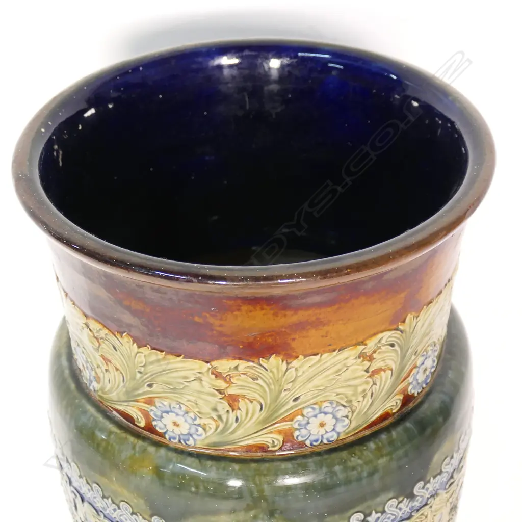 A Royal Doulton stoneware umbrella stand, Image 1++