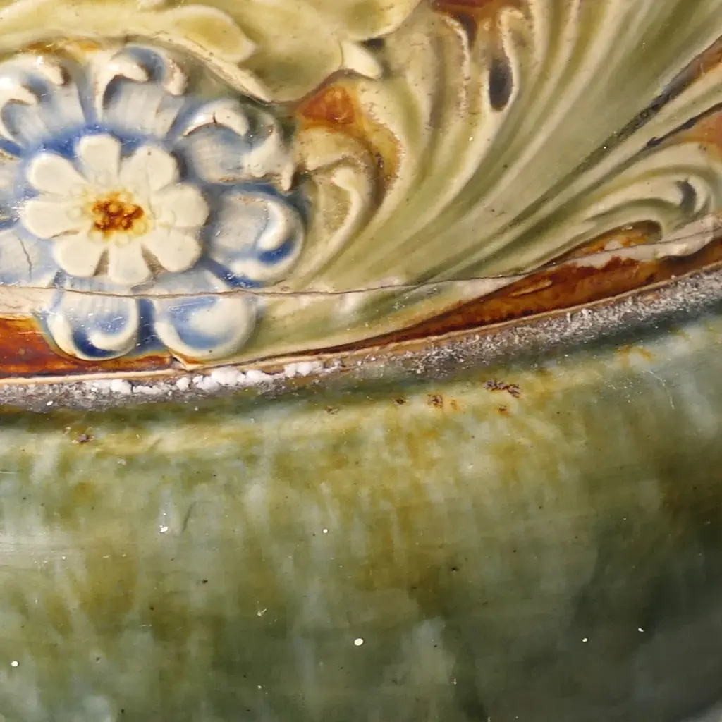 A Royal Doulton stoneware umbrella stand, Image 1++