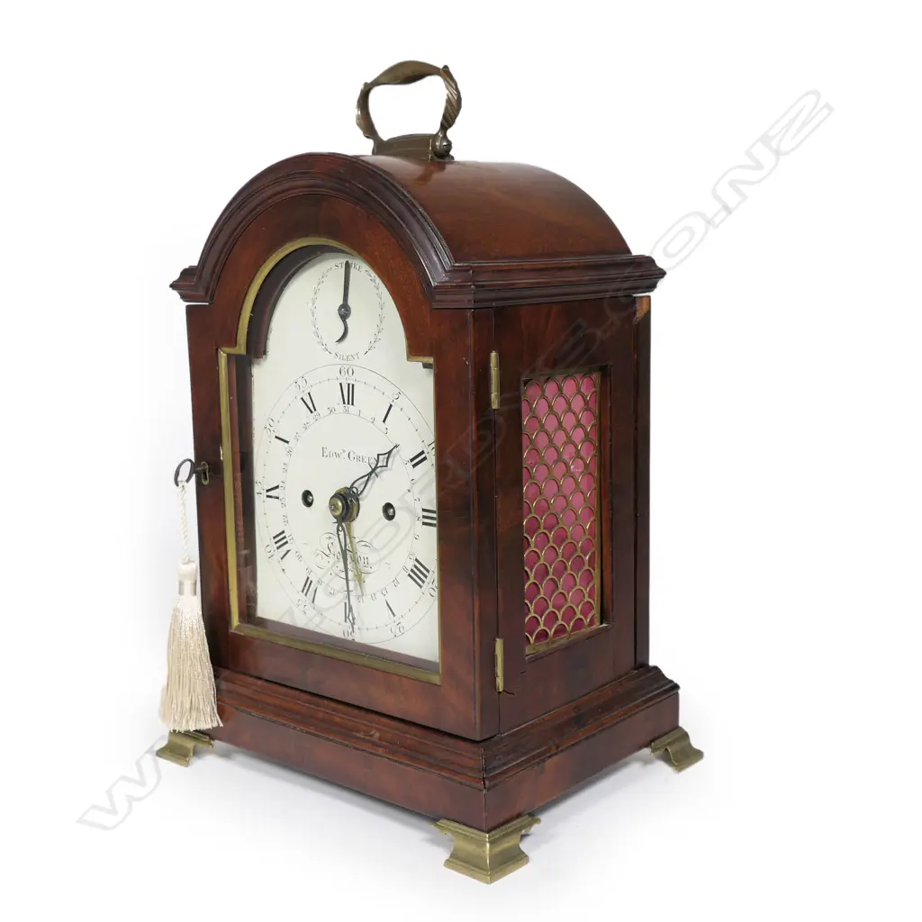 A George III bracket clock, Image 1++