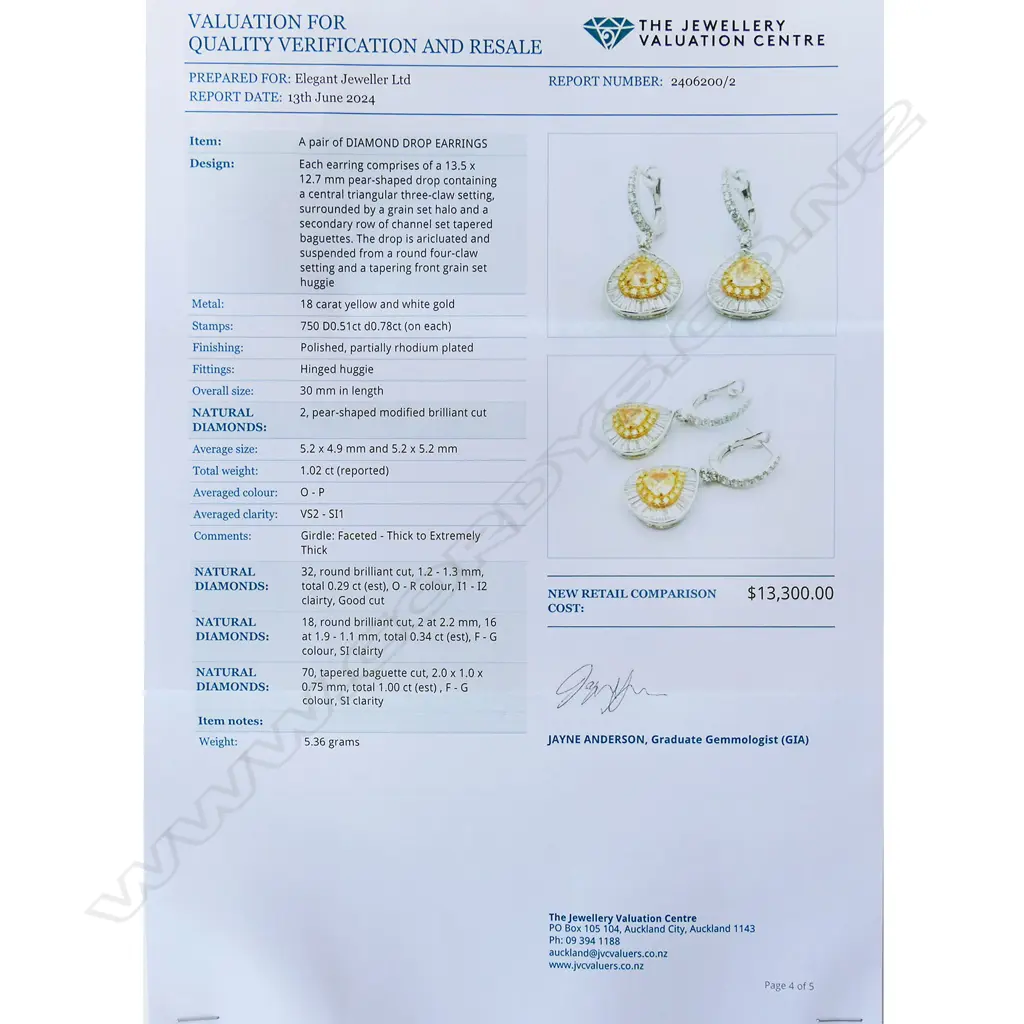 A pair of 18ct white gold diamond earrings, Image 1++