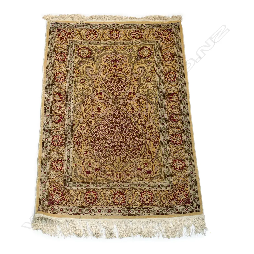 A quality uncommon hand-knotted silk mixed pile rug Image 1++