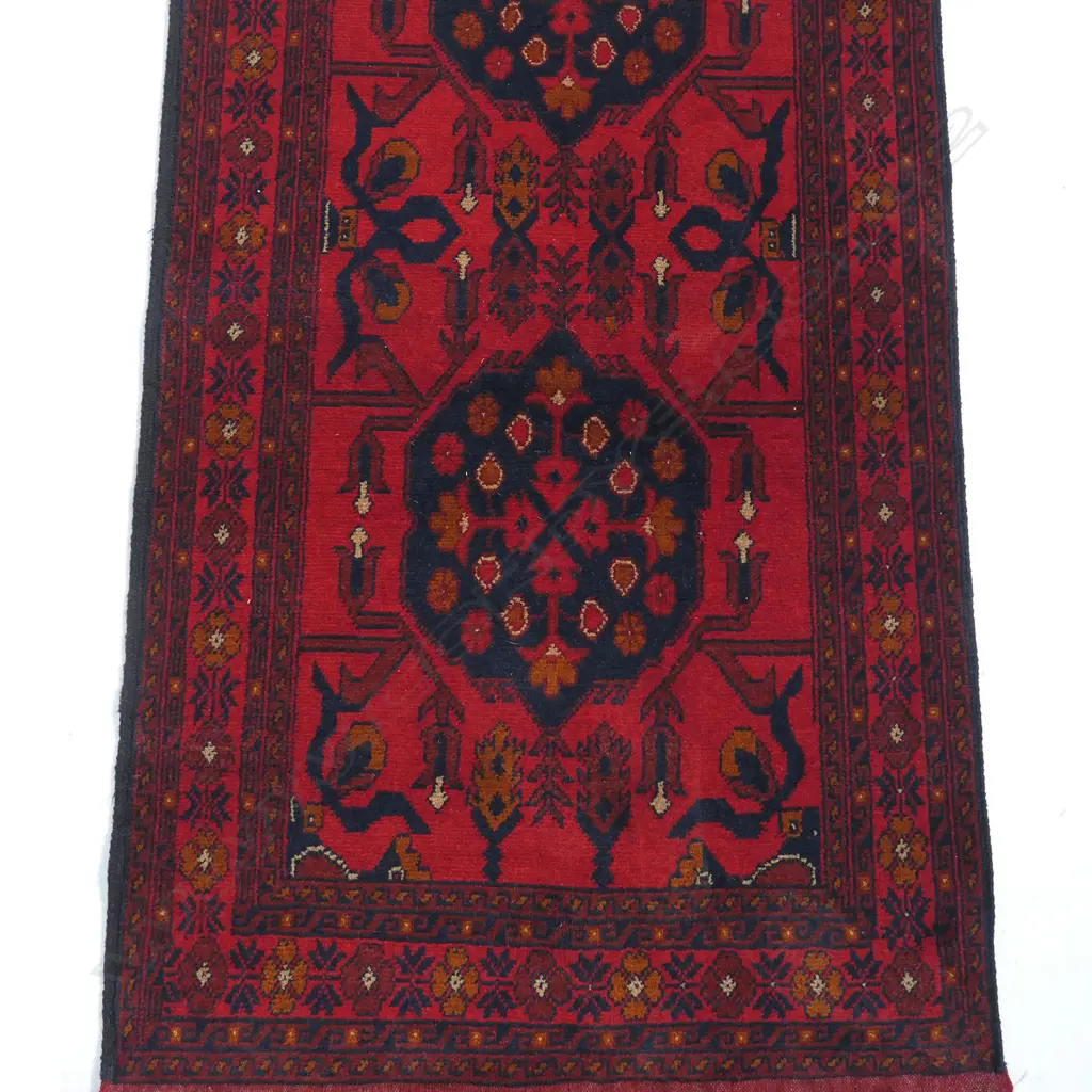 An Andkoy runner, Image 1++