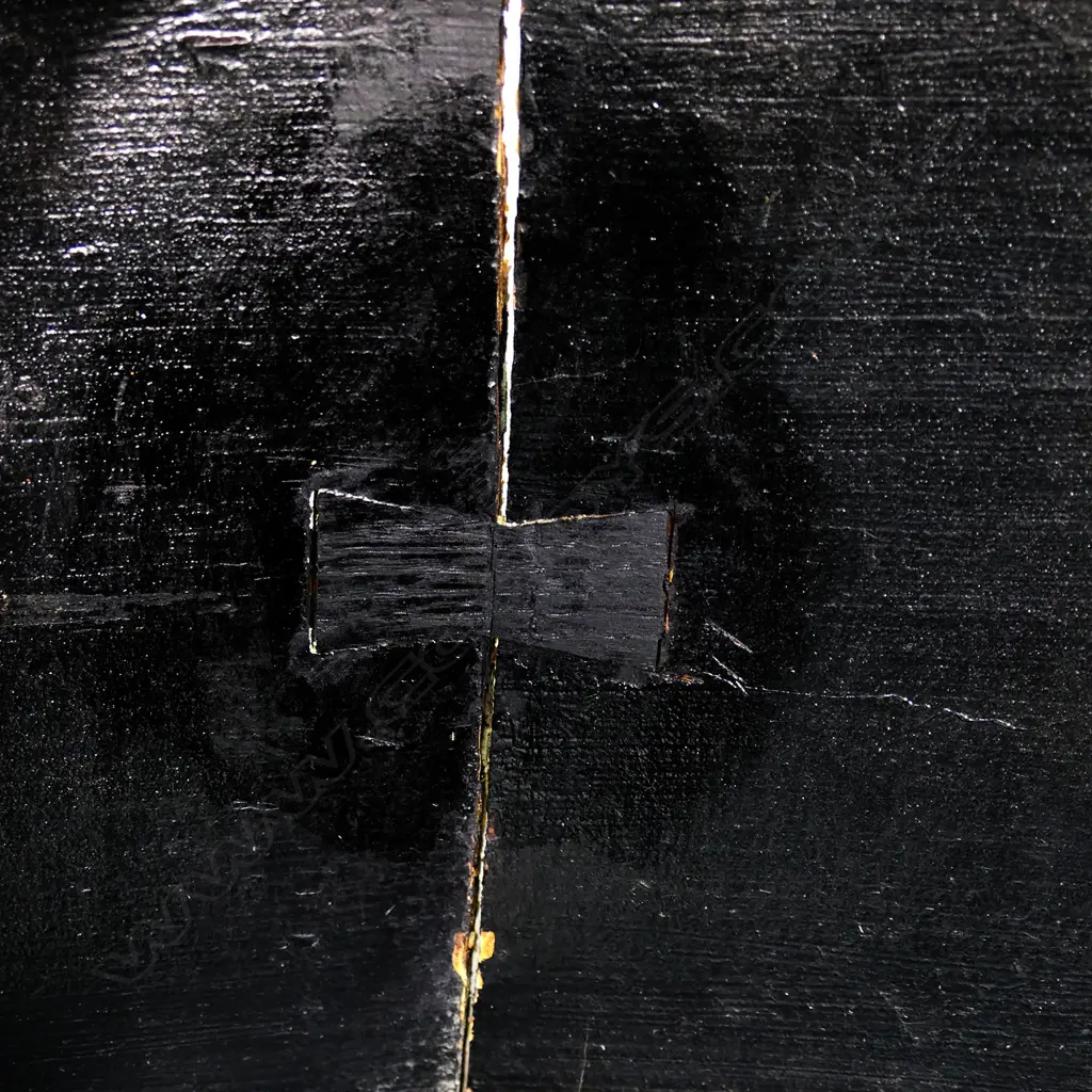 An 18thC Dutch corner cabinet, Image 1++