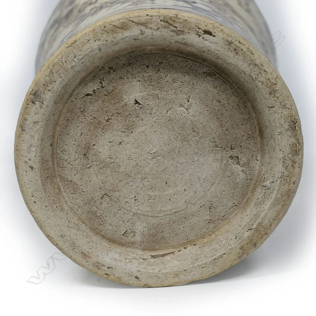 A North China pottery cizhou decorated vase, Image 1++