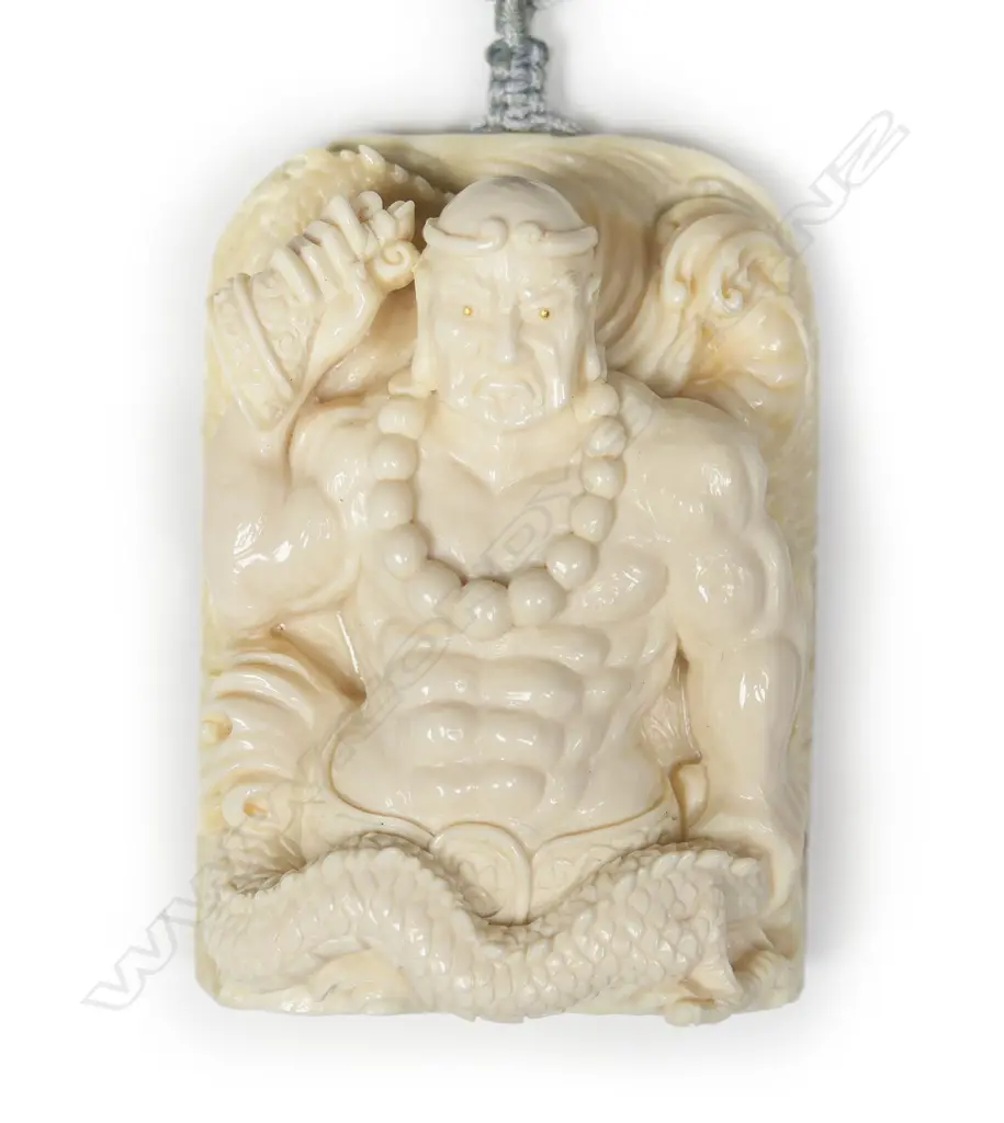 A Chinese mammoth tusk carved pendant, Image 1++