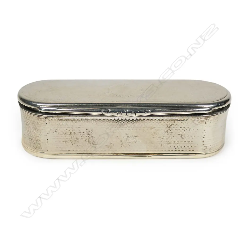 A historic Victorian Scottish silver table snuff box, Image 1++
