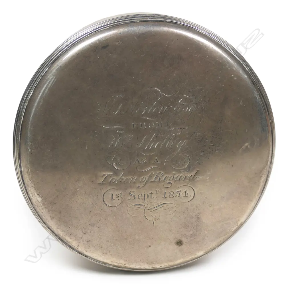 A George III silver presentation box, Image 1++
