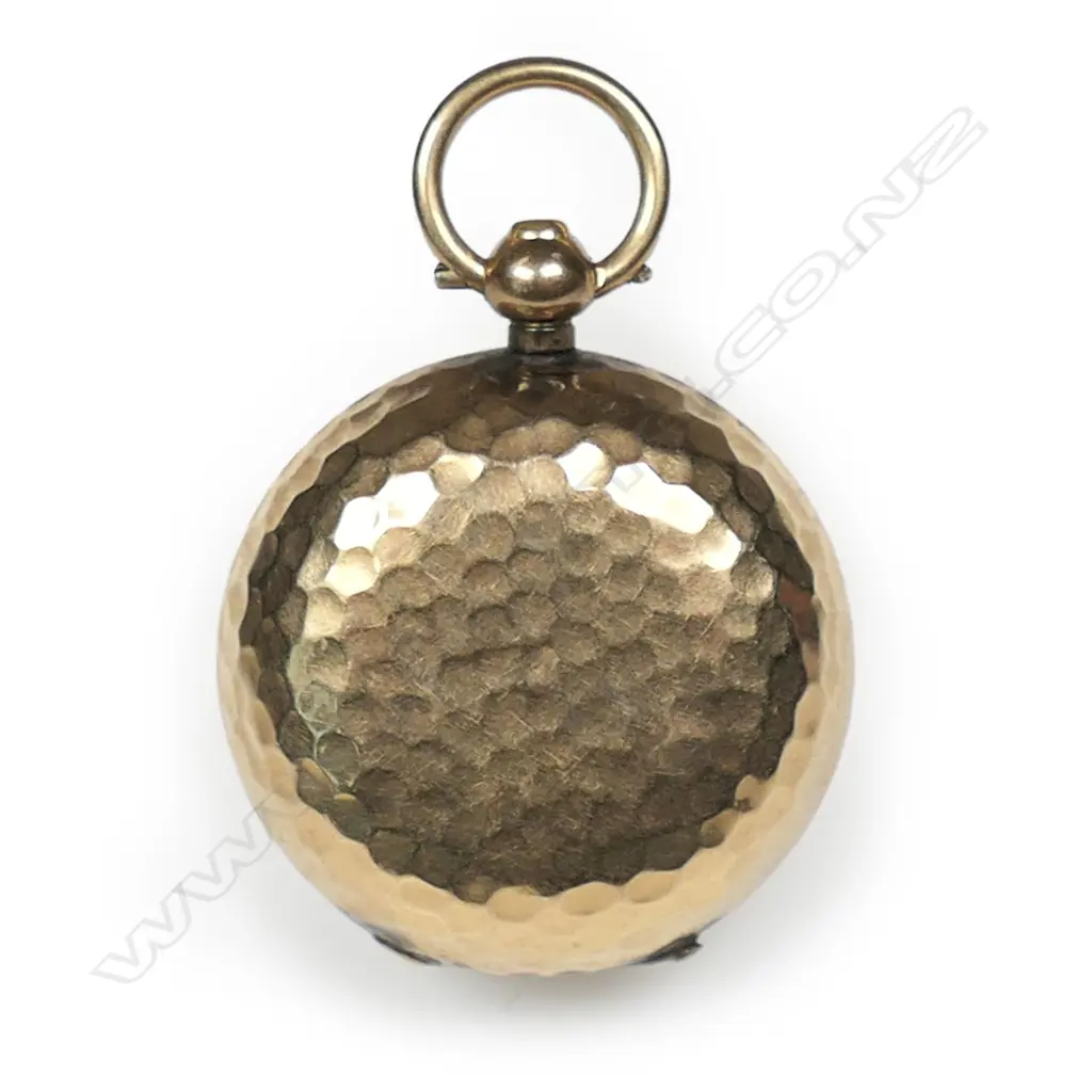 A 9ct yellow gold sovereign case, Image 1++