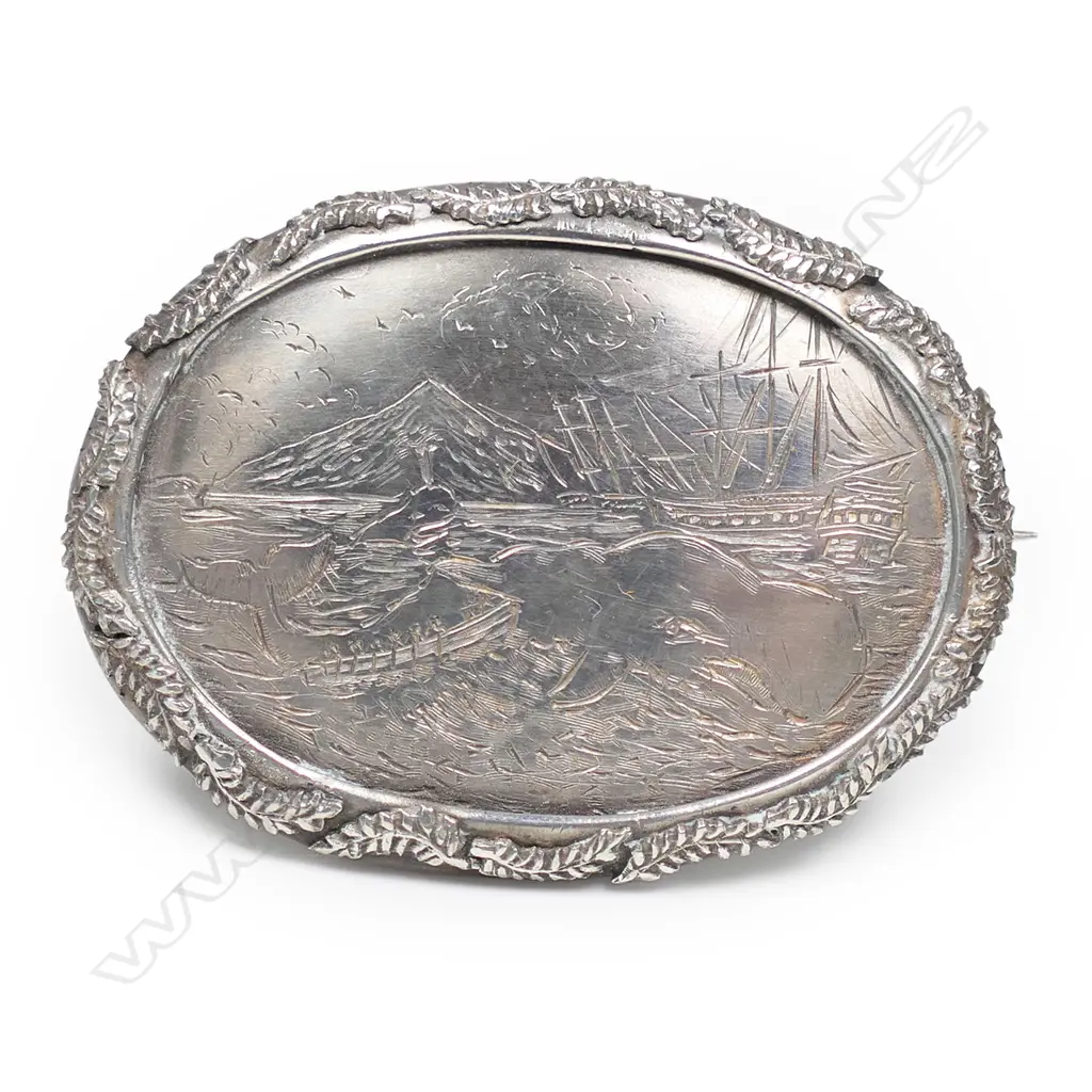 A rare New Zealand historical 1871 presentation silver whaling themed brooch, Image 1++