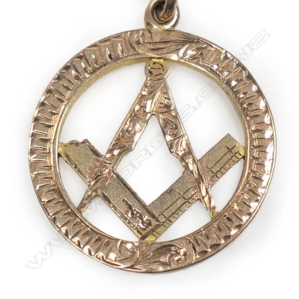 A c.1900 9ct rose gold Albert chain, Image 1++