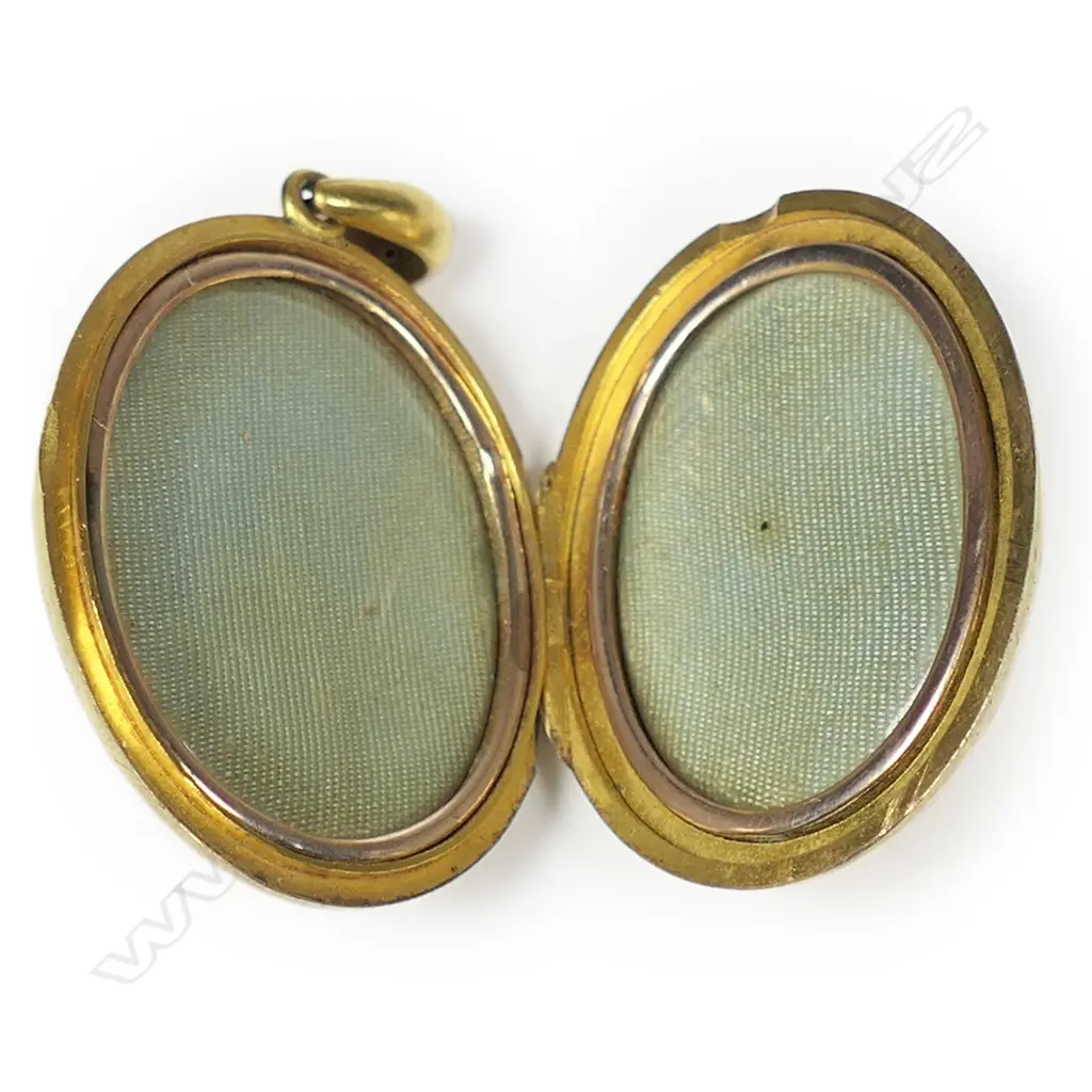 A Victorian gold (testing as 14ct) turquoise and diamond set pendant locket, Image 1++