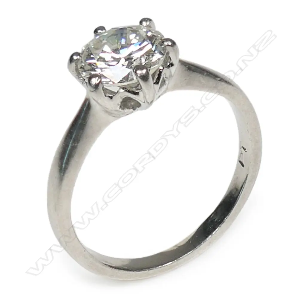 A platinum and diamond solitaire ring, Image 1++