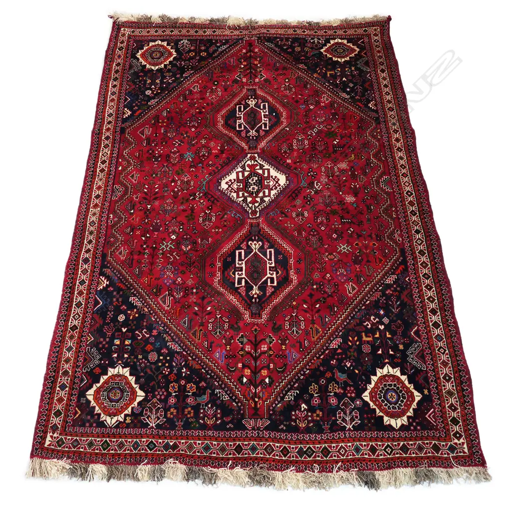 A large Qashqai Persian carpet, Image 1++