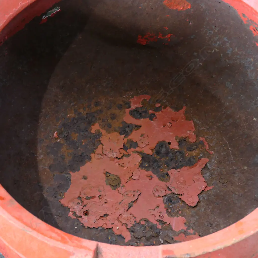 A 19thC very large cast iron whale pot, Image 1++