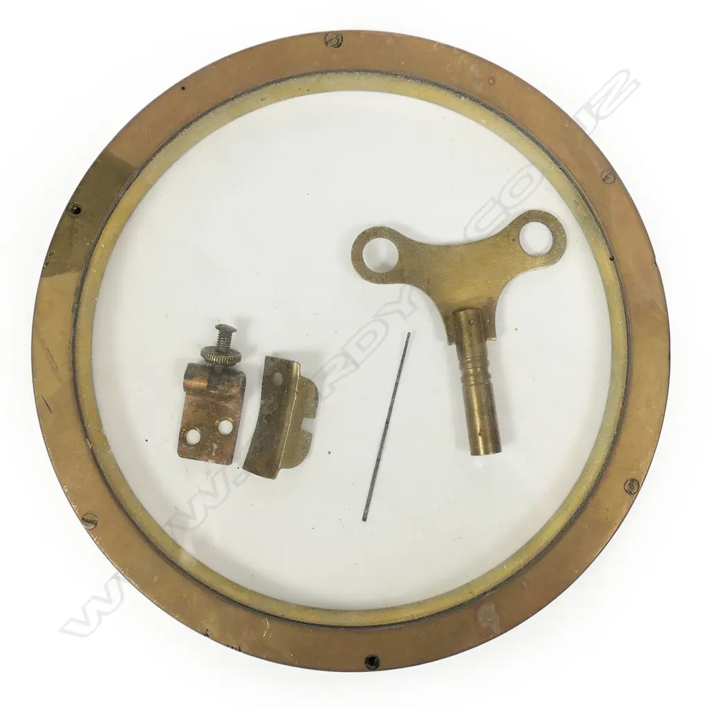 A German WWII U-boat submarine clock, Image 1++