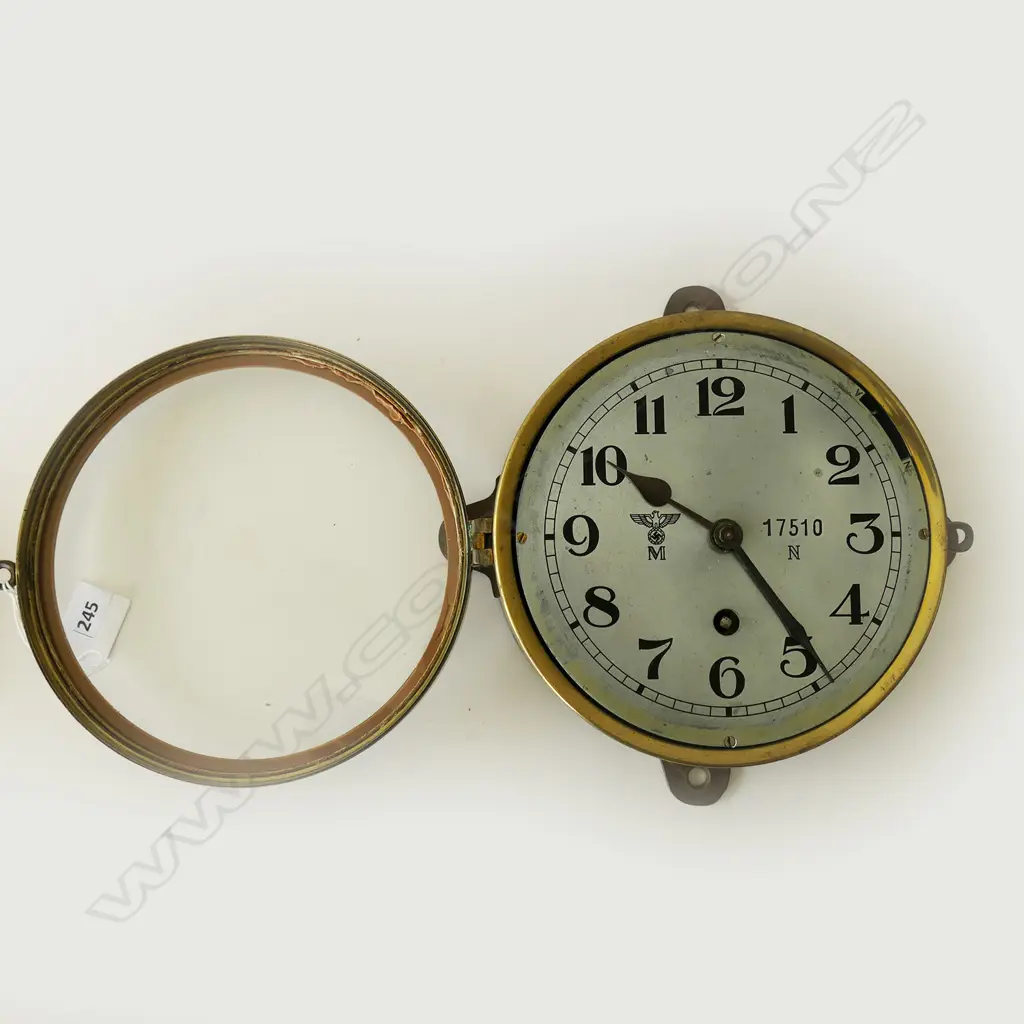 A German WWII U-boat submarine clock, Image 1++
