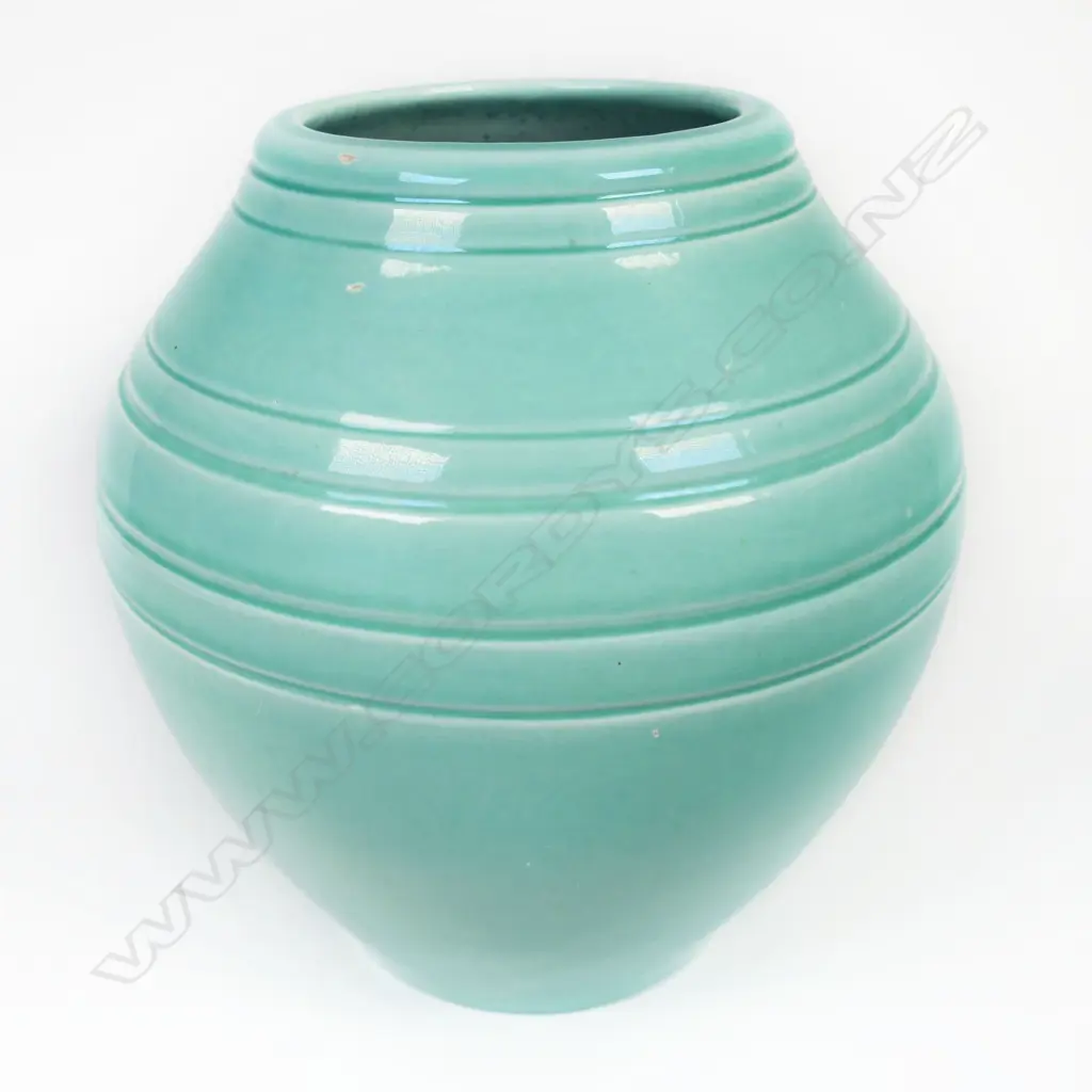 O.C. Stephens (1898-1980) large green monochrome glazed vase Image 1++