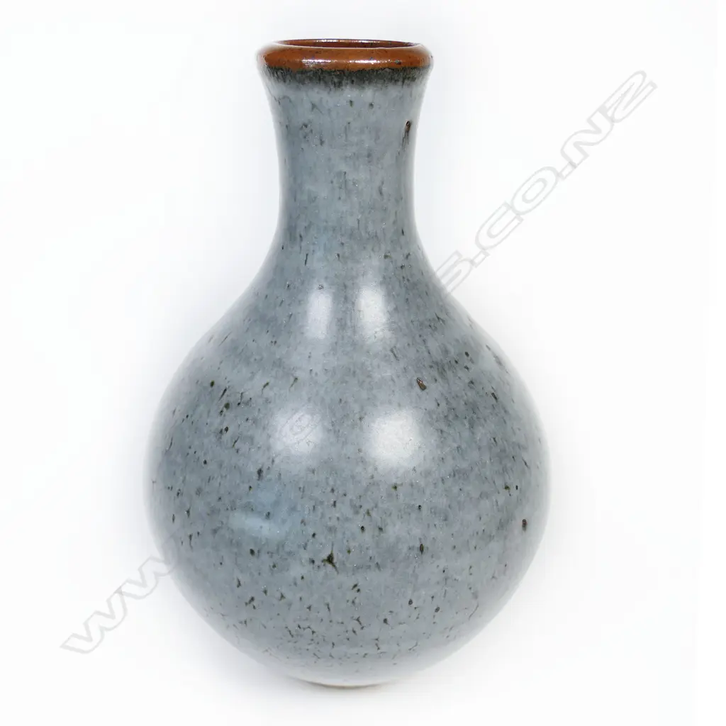 Len Castle grey glaze vase. Stamped to base. H.205mm Image 1++