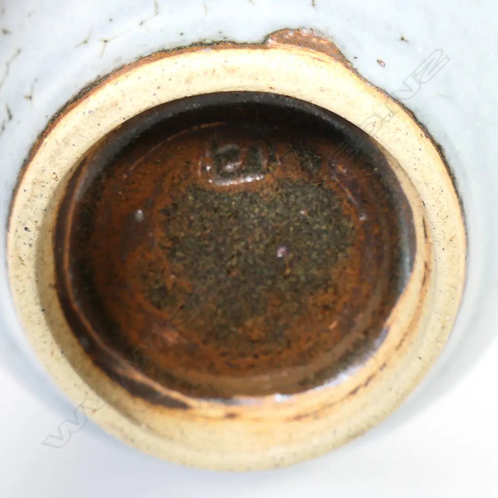 Len Castle grey glaze vase. Stamped to base. H.205mm Image 1++