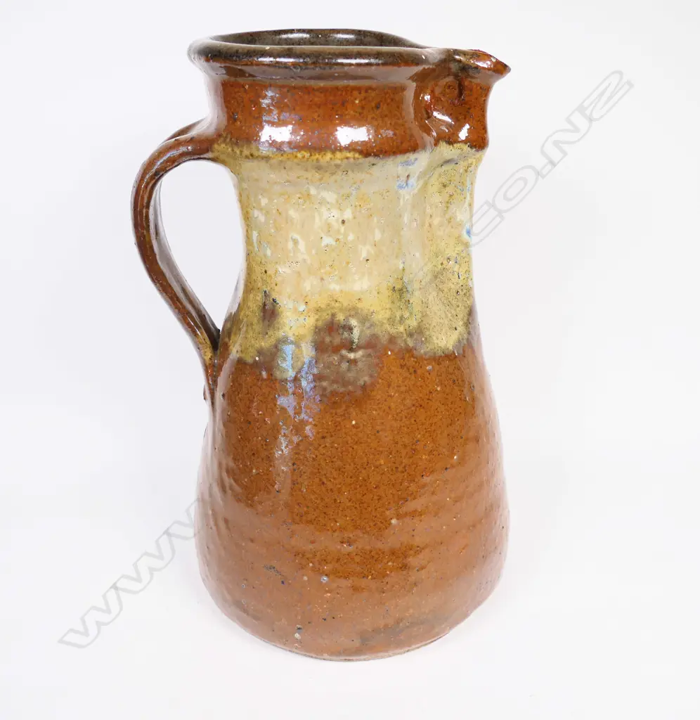 Barry Brickell (1935-2016) tall Thinso jug. H.260mm. Image 1++