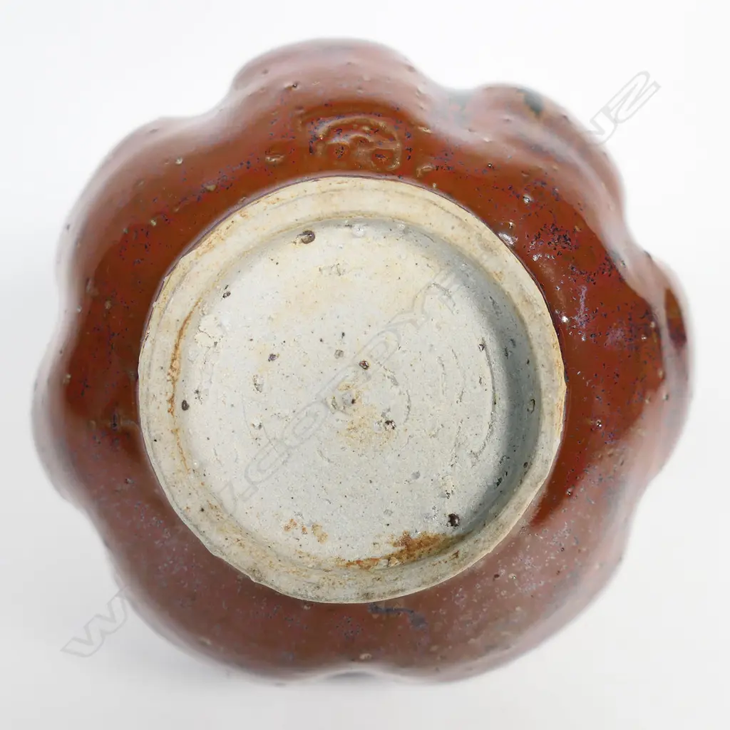 Barry Brickell squat lobed pottery vase Image 1++
