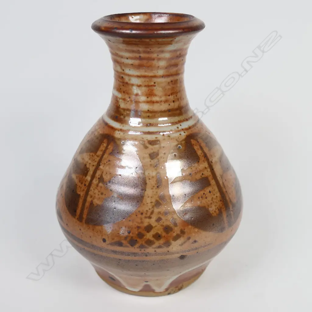 Peter Stichbury (1924-2015) wax resist decorated vase Image 1++