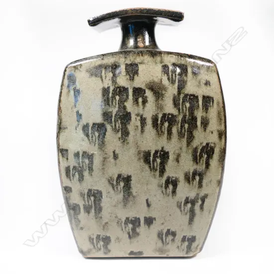 Bruce Martin 'Kamaka kiln' fired slab vase