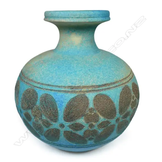 Graeme Storm stoneware spherical vase, H.260mm, mark to base