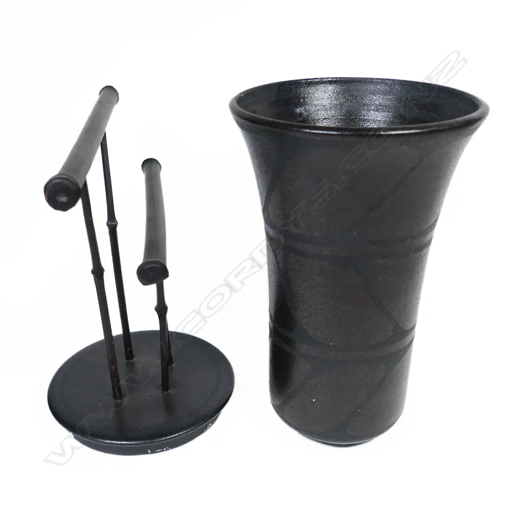 Anneke Borren black bamboo lidded vase Image 1++