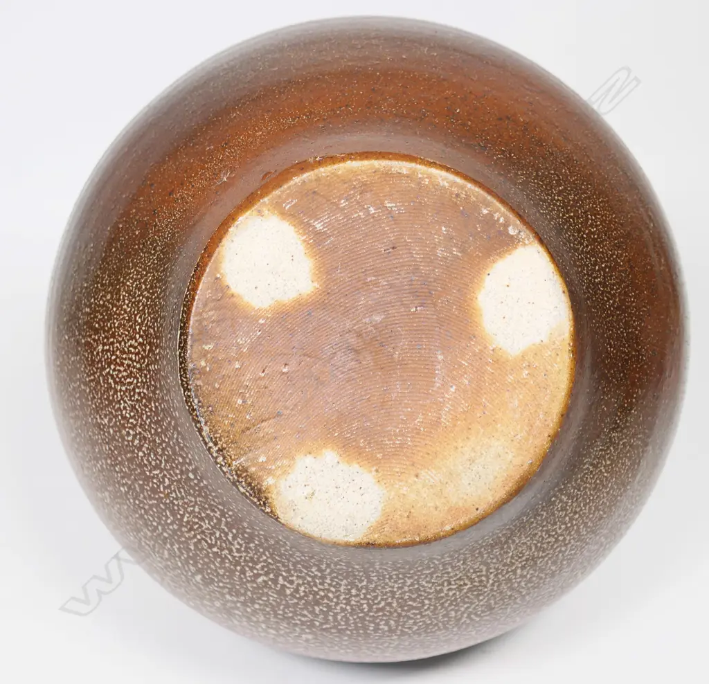 John Anderson large salt glazed floor pot. Ovid form Image 1++