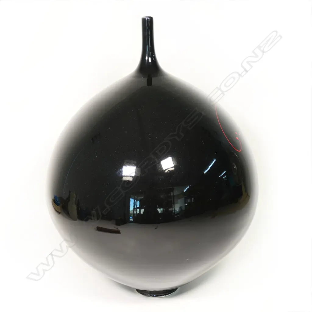 Peter Collis exceptionally large black spired spherical vase, applied gold leaf & red glaze, H.500mm. Image 1++