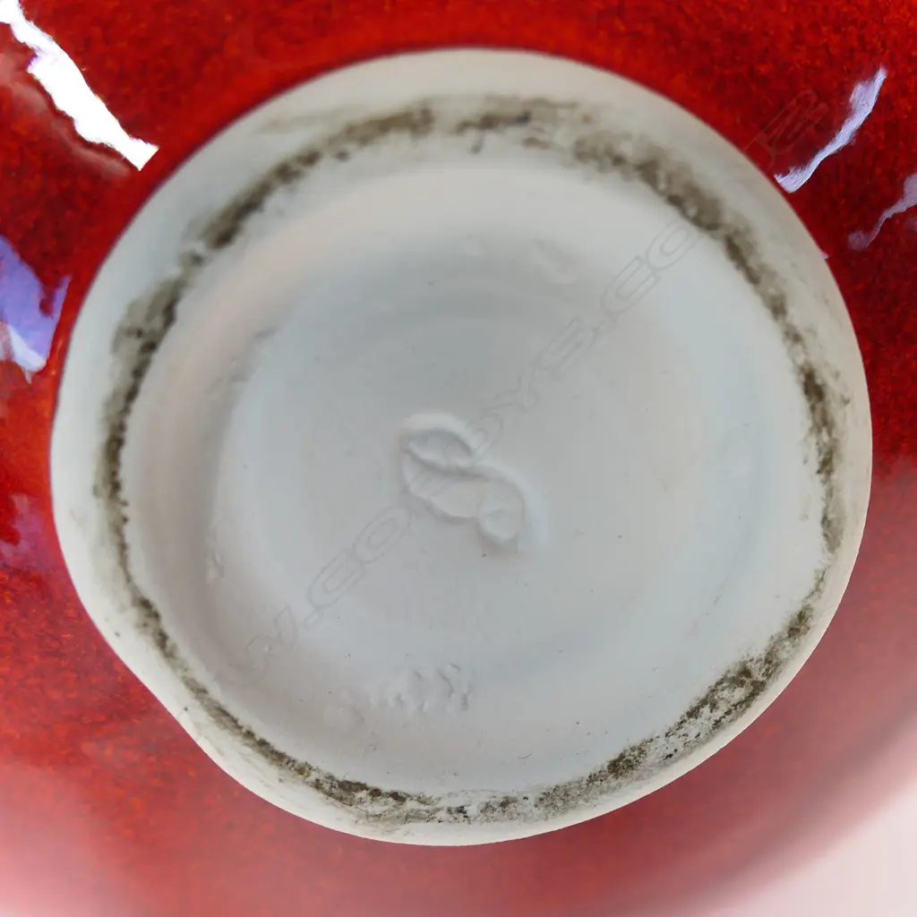 Three Peter Collis pottery orb vases, Image 1++