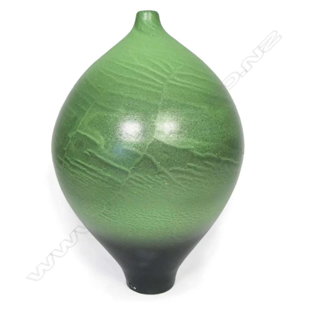 GRAHAM AMBROSE LIME WASH ORB VASE H.285mm. Image 1++