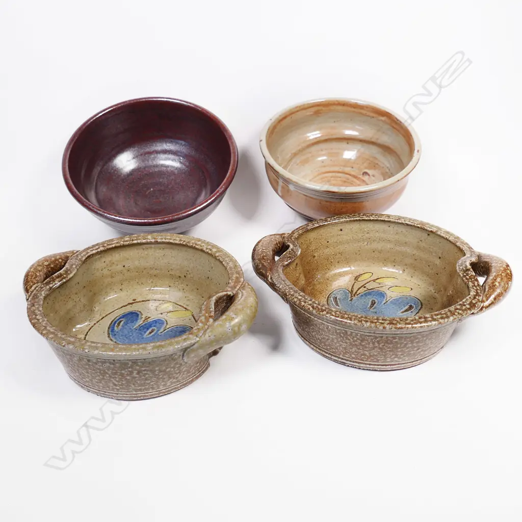 4 Studio pottery pcs: 2 Peter Lange bowls Dia.165mm + 2 Renton Murray Ramekins Dia.160mm Image 1++