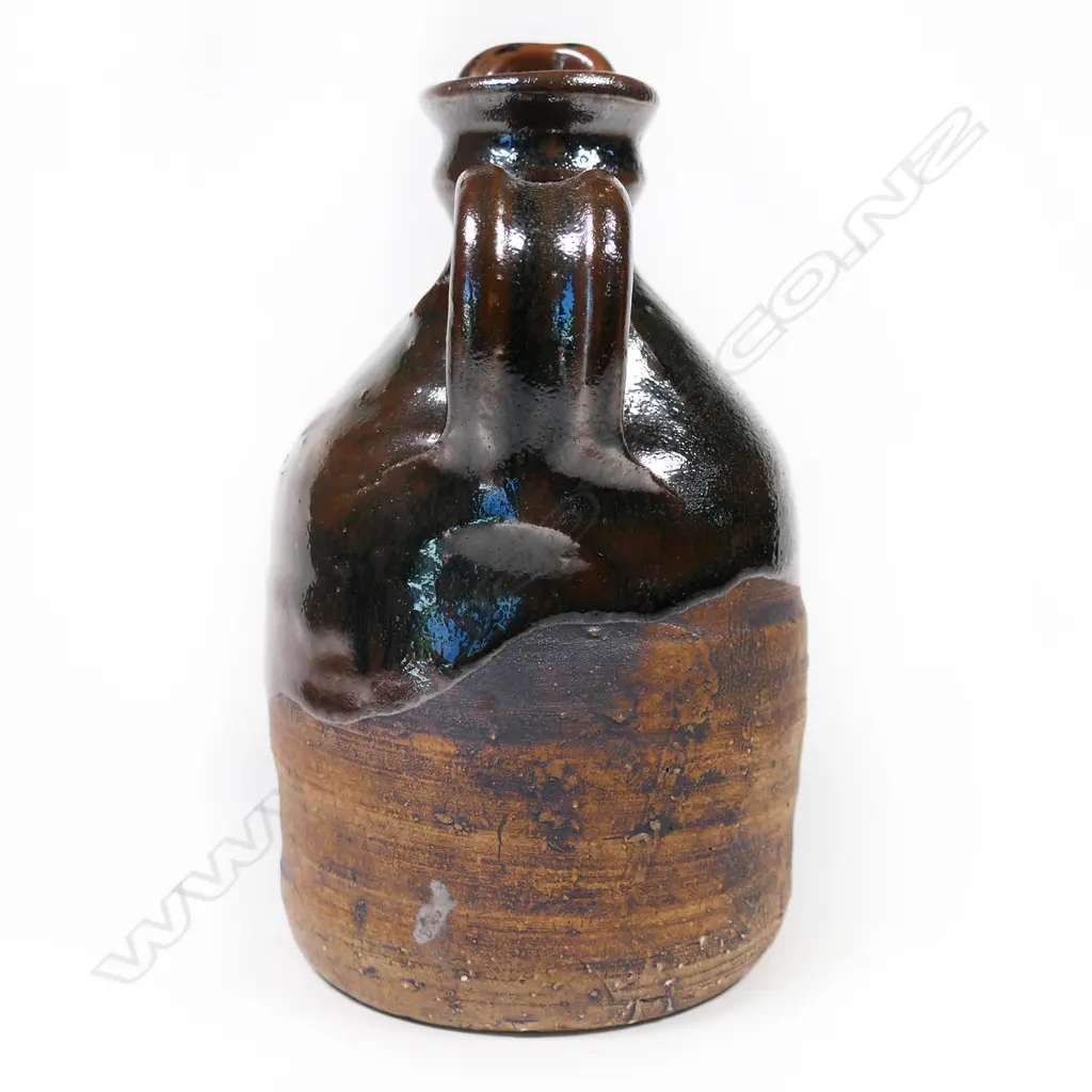 Ian Smail small stoppered flagon Image 1++
