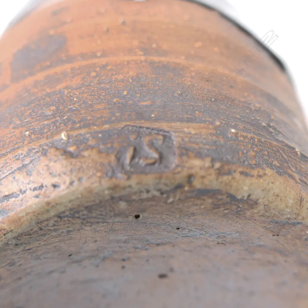 Ian Smail small stoppered flagon Image 1++