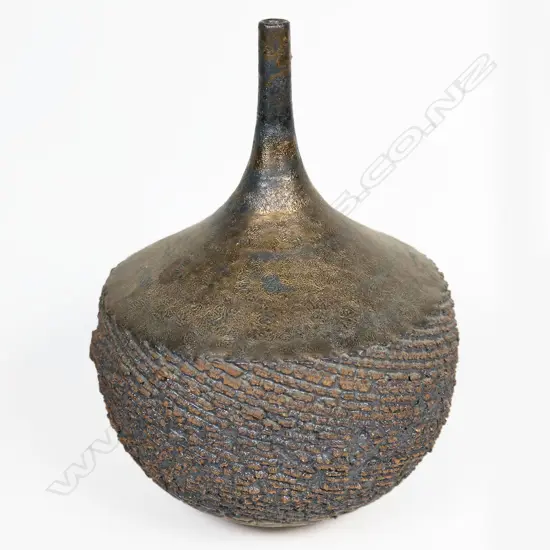 John Parker (1947-) copper/manganese metallic glaze specimen vase. H.155mm. Impressed mark a.f
