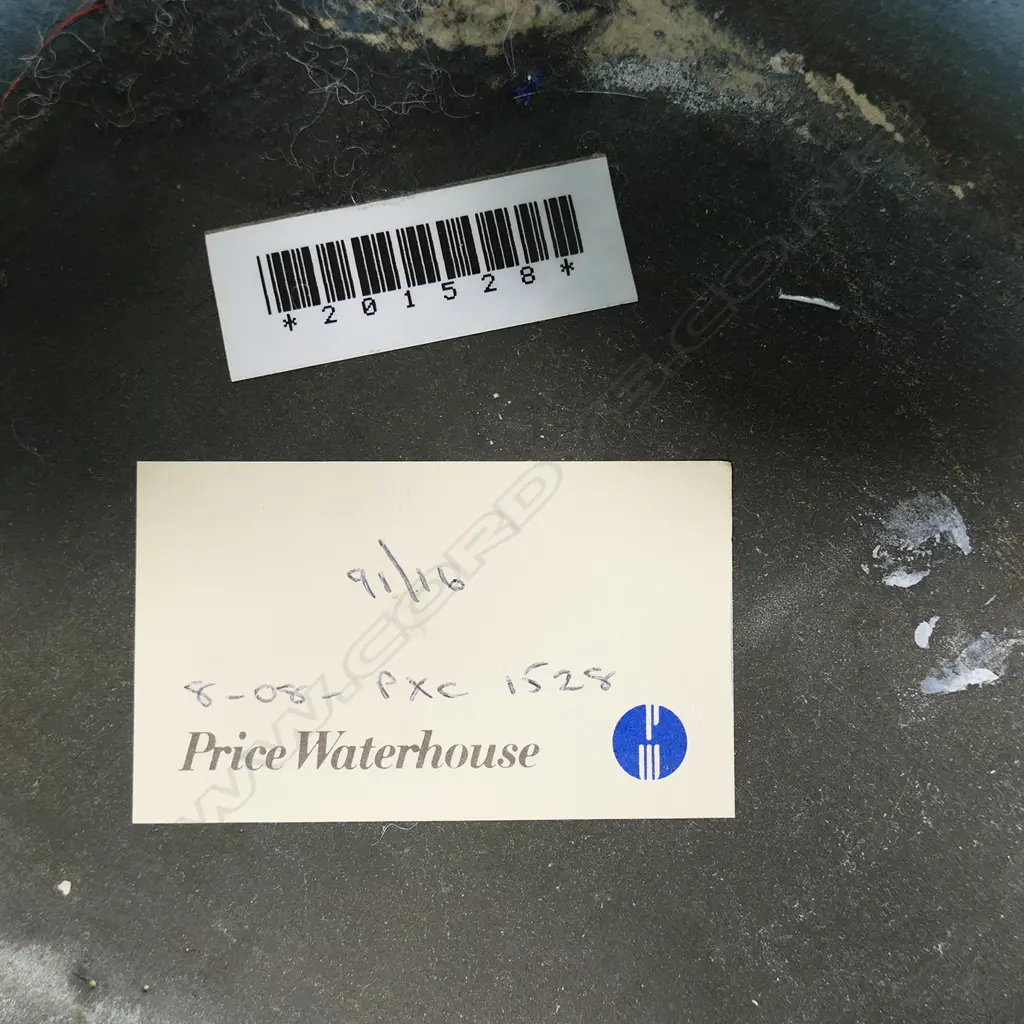 A large and heavy lozenge-shaped bowl by Merilyn Wiseman. Large rolled and textured edges Image 1++