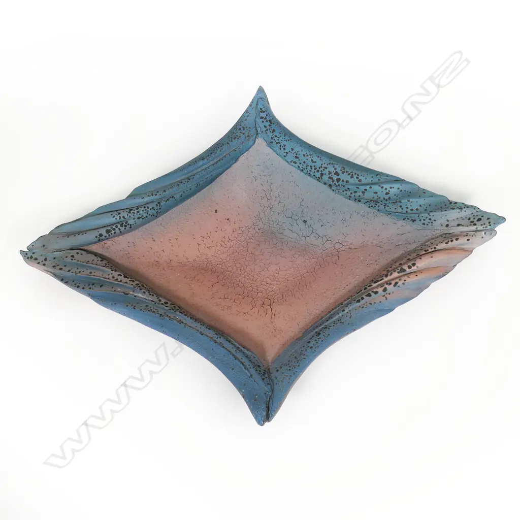 A large and heavy lozenge-shaped bowl by Merilyn Wiseman. Large rolled and textured edges Image 1++